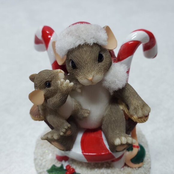 Charming Tails Secrets For Santa Figurine Christmas Collectible - Picture 9 of 10